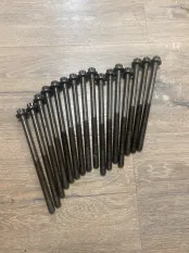 Болт ГБЦ MERCEDES GL 400