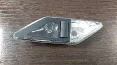 Плафон салона BMW 320I