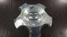 Колпак колеса Toyota