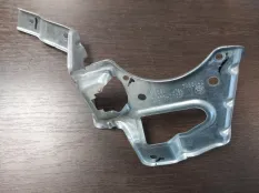 Кронштейн BMW 525i