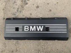 Декоративная крышка двигателя BMW X5