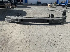 Усилитель бампера BMW X5