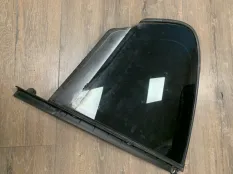 Стекло двери BMW 530 d
