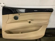 Обшивка двери BMW X5 50iX
