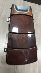 Консоль центральная MERCEDES R 350