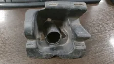 Кронштейн форсунки омывателя BMW X6M