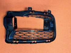 Решетка бампера передняя Land Rover Range Rover Sport