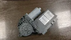 Моторчик стеклоподъемника AUDI A8