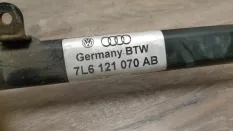 Патрубок системы охлаждения VOLKSWAGEN Touareg