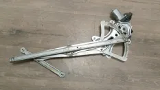 стеклоподъемник LEXUS RX400H