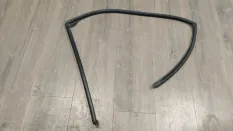 Уплотнитель стекла двери BMW X5 50iX