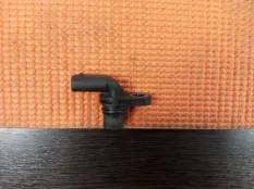 Датчик положения распредвала MERCEDES ML 350 4MATIC