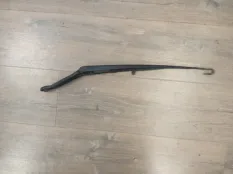 Поводок стеклоочистителя BMW 320I