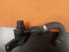 Патрубок радиатора BMW X5 4.8i