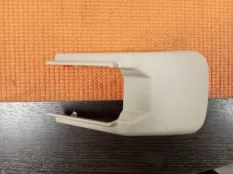 Заглушка сиденья LEXUS RX400H