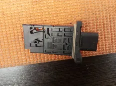 Датчик массового расхода воздуха BMW 520dX