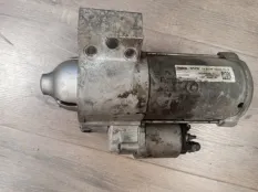 Стартер BMW 520dX