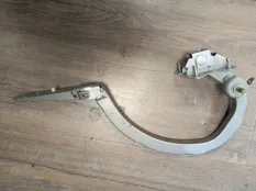 Петля крышки багажника BMW 520dX