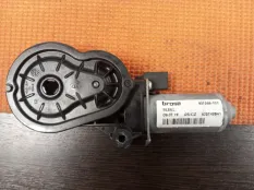 Моторчик регулировки сиденья BMW 520dX