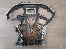 Крышка двигателя INFINITI FX37