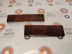 Декоративная накладка торпедо BMW 523