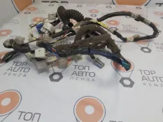 Проводка двери Toyota Land Cruiser