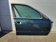 Дверь боковая BMW 523