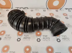 Патрубок воздушного фильтра Toyota Land Cruiser Prado