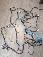 Проводка салона LEXUS RX400H