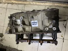 Блок цилиндров Nissan Murano Z50 (2002—2008) 110008J100