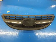 Решетка радиатора Kia Cerato