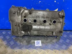 Клапанная крышка Auris 150 Corolla 150 1.6 1.8