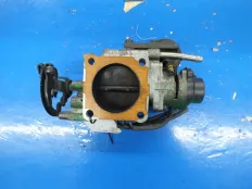 Дроссельная заслонка Camry Lexus 3.0  3VZ