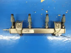 Рампа Mazda 3 BK 5 6 GG 5 2.0 LF