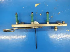 Рампа топливная Suzuki Grand Vitara  2.4 J24B