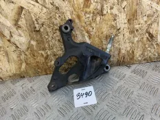 Кронштейн двигателя Toyota 1.3 1NR Auris Corolla