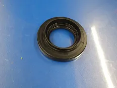 Сальник привода МКПП Corolla auris E150 1.3 1.5