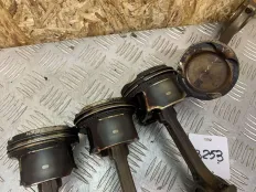 Поршень Mercedes GLA GLB CLA M282 1.3