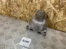 Кронштейн двигателя левый Lexus GS300H IS300H