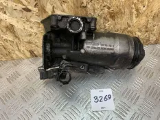 Корпус масляного фильтра Volkswagen Audi Passat A4