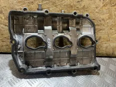 Клапанная крышка Subaru Tribeca Outback EZ30 левая