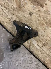 Правый кронштейн двигателя Corolla Fielder Platz