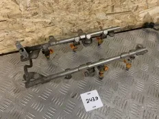 Топливная рампа Infiniti VQ37VHR FX37 M37 QX70