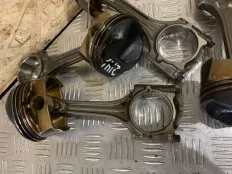 Шатун 2.0 Passat B6 Golf 5 Jetta Skoda Volkswagen