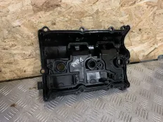 Правая  крышка двигателя QX70 3.7 infiniti FX37