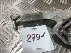 Кронштейн корпуса Mercedes OM651 W205 W222 X253