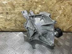 Кронштейн кондиционера Mercedes OM651 x253 W209