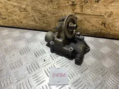 Кронштейн масляного фильтра Volkswagen 06A115417