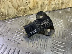Датчик  абсолютного давления  03C906051
