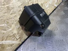 Маслоуловитель сапун Volvo S80 XC90 2.4